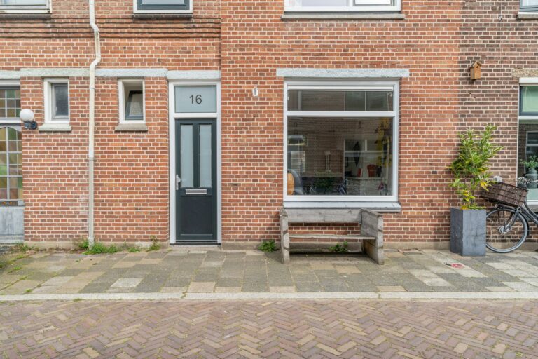 Foto van de woning aan de Wassenaarstraat 16