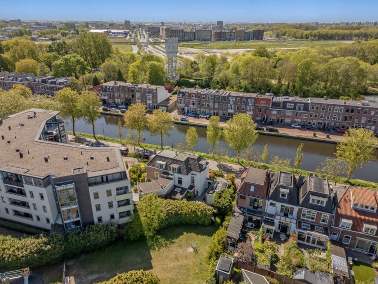 Foto van de woning aan de Delftweg 121