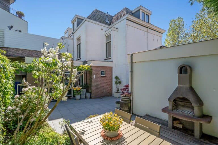 Foto van de woning aan de Delftweg 121