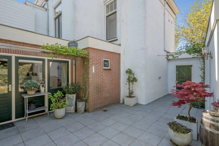 Foto van de woning aan de Delftweg 121
