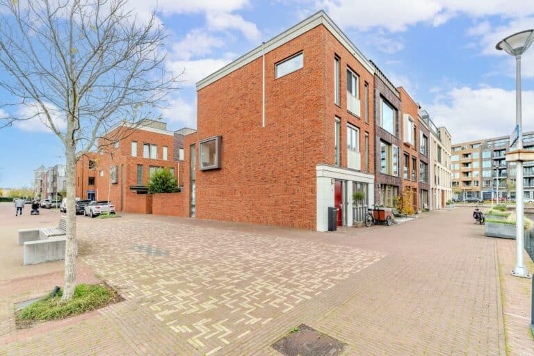 Foto van de woning aan de Graaf Floriskade 68