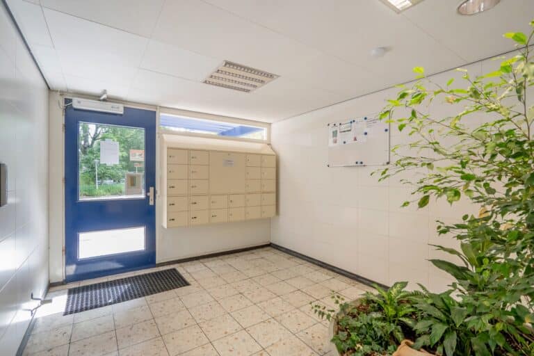 Foto van de woning aan de Aart van der Leeuwlaan 1074