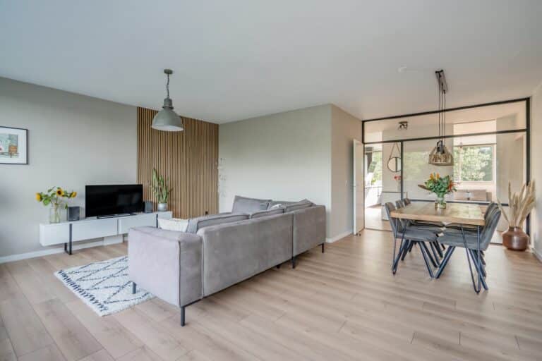 Foto van de woning aan de Aart van der Leeuwlaan 1074