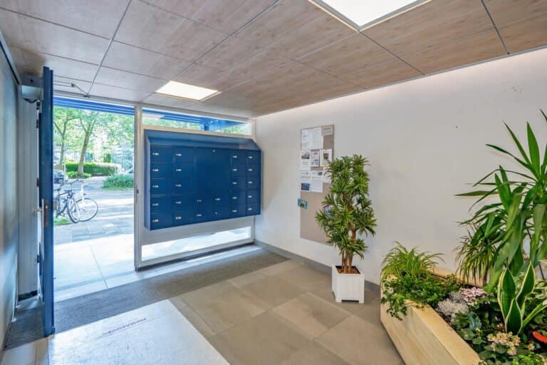 Foto van de woning aan de Aart van der Leeuwlaan 108