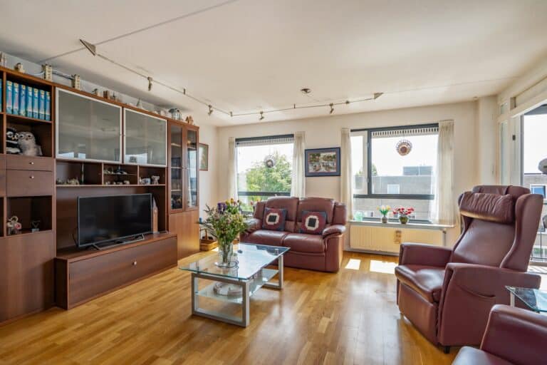 Foto van de woning aan de Machteld van Meterenlaan 37