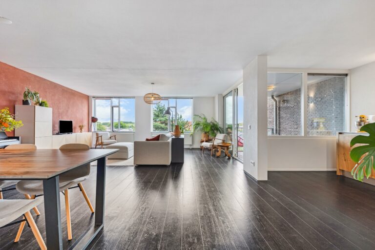 Foto van de woning aan de Raam 136