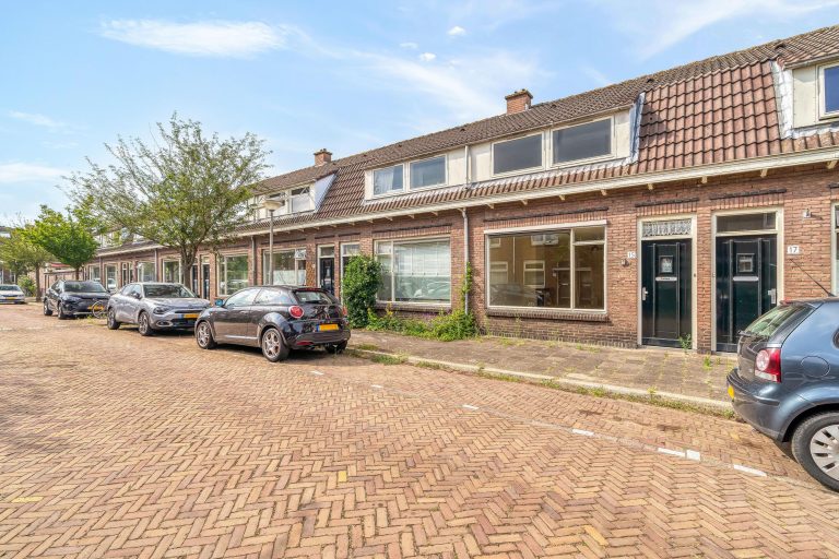 Foto van de woning aan de Jan de Wittstraat 15