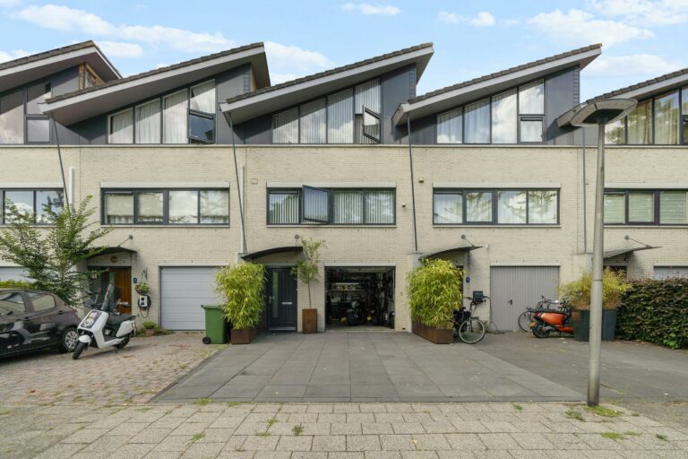 Foto van de woning aan de Graaf Willem II laan 10