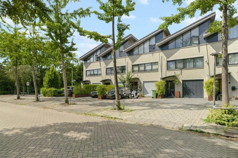 Foto van de woning aan de Graaf Willem II laan 10