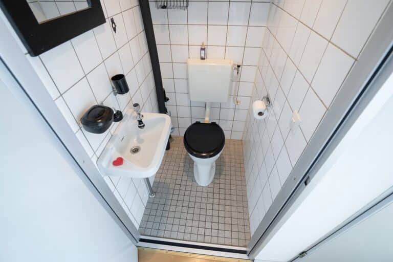 Foto van de woning aan de Aart van der Leeuwlaan 84