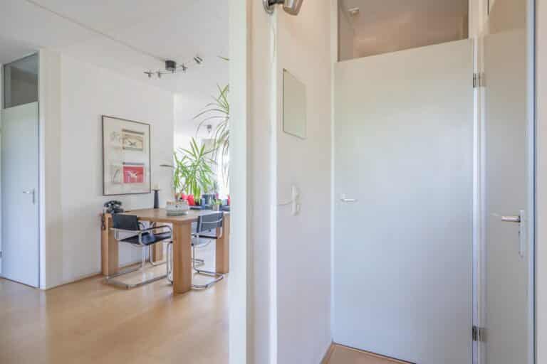 Foto van de woning aan de Aart van der Leeuwlaan 84