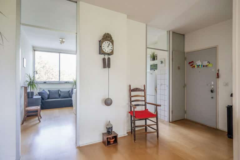 Foto van de woning aan de Aart van der Leeuwlaan 84