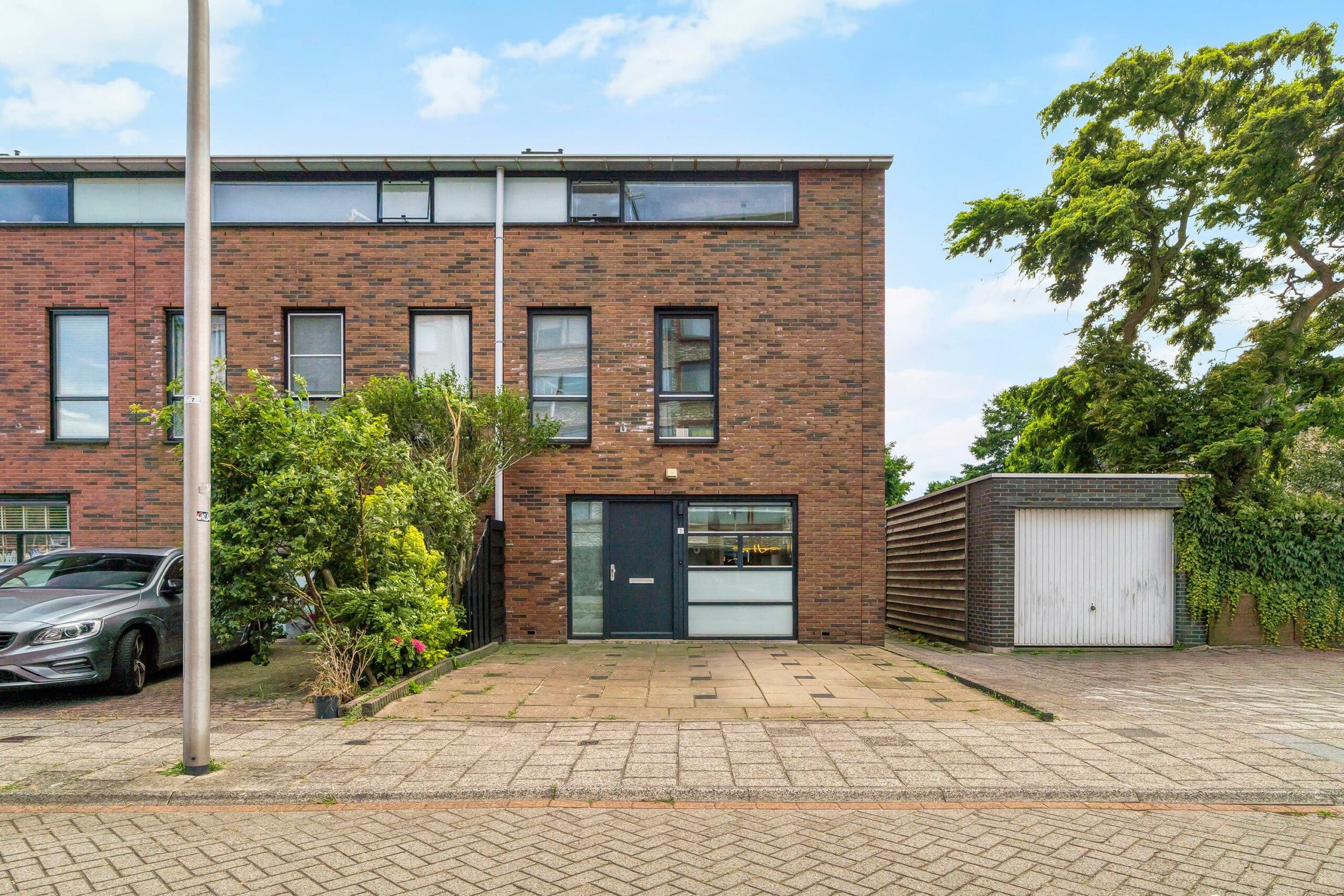 Foto van de woning aan de Molenaarstraat 1