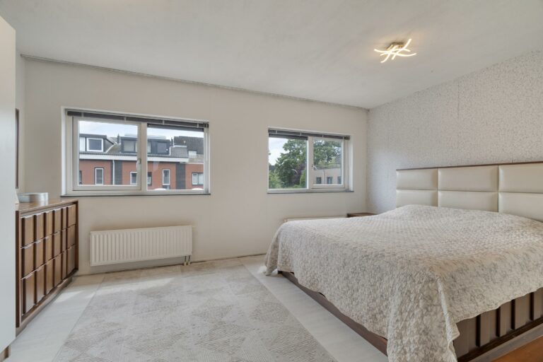 Foto van de woning aan de Molenaarstraat 1