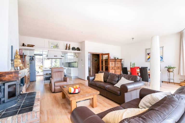 Foto van de woning aan de Oosteinde 178