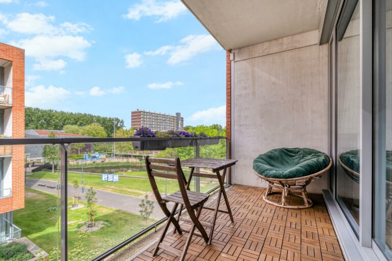 Foto van de woning aan de Taj Mahalplaats 77