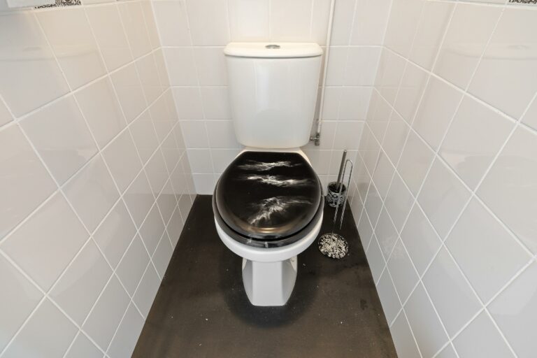 Foto van de woning aan de Roland Holstlaan 902