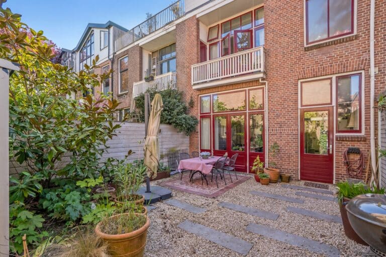 Foto van de woning aan de Maerten Trompstraat 18