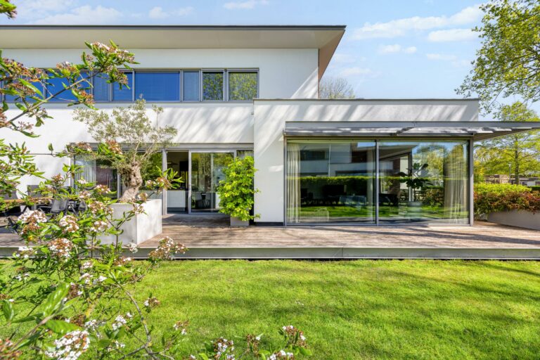 Foto van de woning aan de Kooikerlaan 8