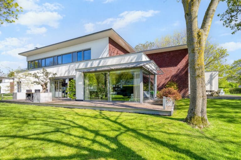 Foto van de woning aan de Kooikerlaan 8
