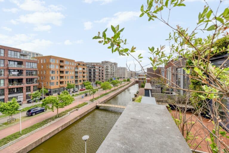 Foto van de woning aan de Graaf Floriskade 30A