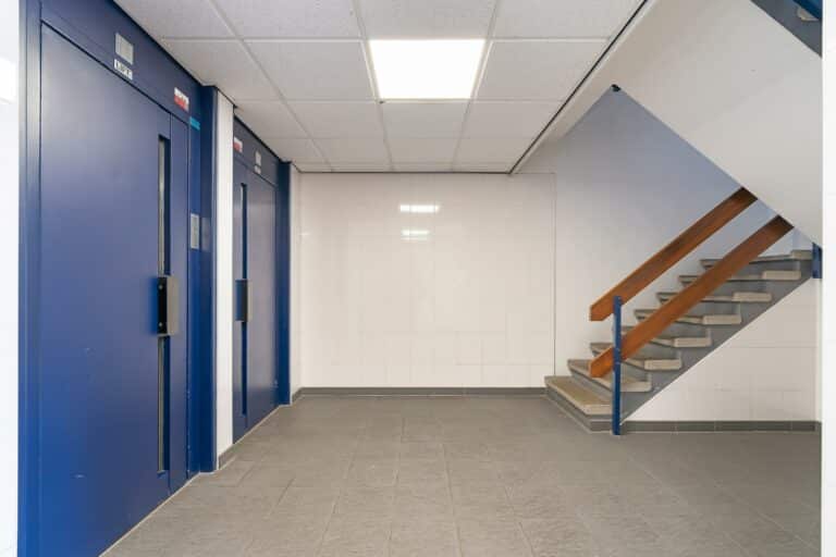 Foto van de woning aan de Adama van Scheltemaplein 38