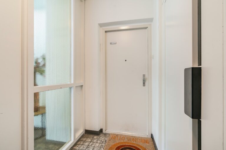 Foto van de woning aan de Adama van Scheltemaplein 38