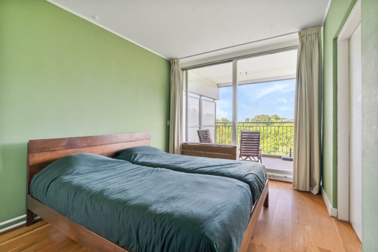Foto van de woning aan de Adama van Scheltemaplein 38