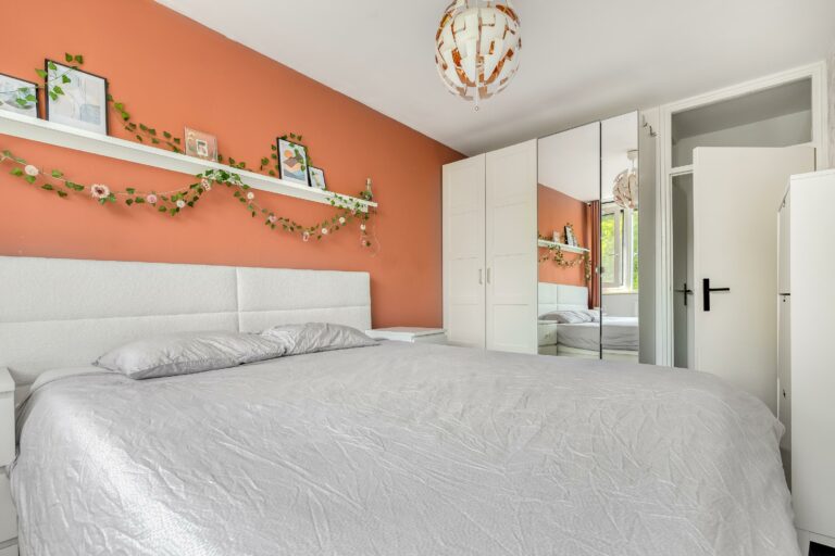 Foto van de woning aan de Roland Holstlaan 746
