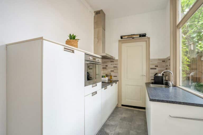 Foto van de woning aan de Warmoezierstraat 13
